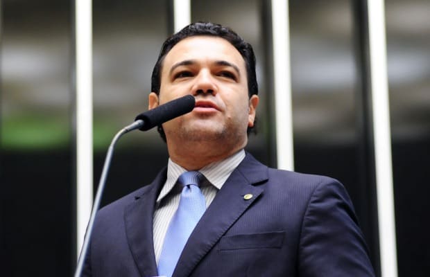 Marco Feliciano criticou "Em Família" e Manoel Carlos