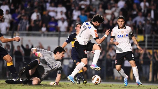 Corinthians empata com o Boca Juniors em 1 X 1 e não avança na competição 
