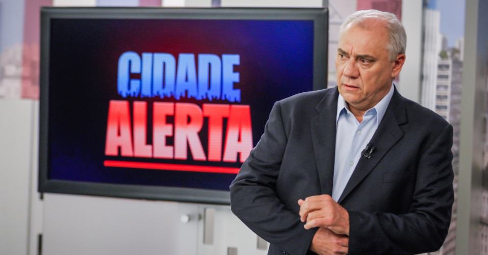 Marcelo Rezende apresenta o "Cidade Alerta" na Record